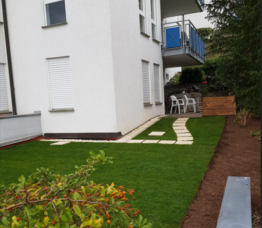 Garten_anlegen_Filderstadt _mit_Gehweg_klein